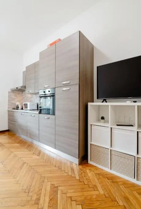 شقة Greta'S Home A 15 Minuti Dal Duomo ميلان إيطاليا